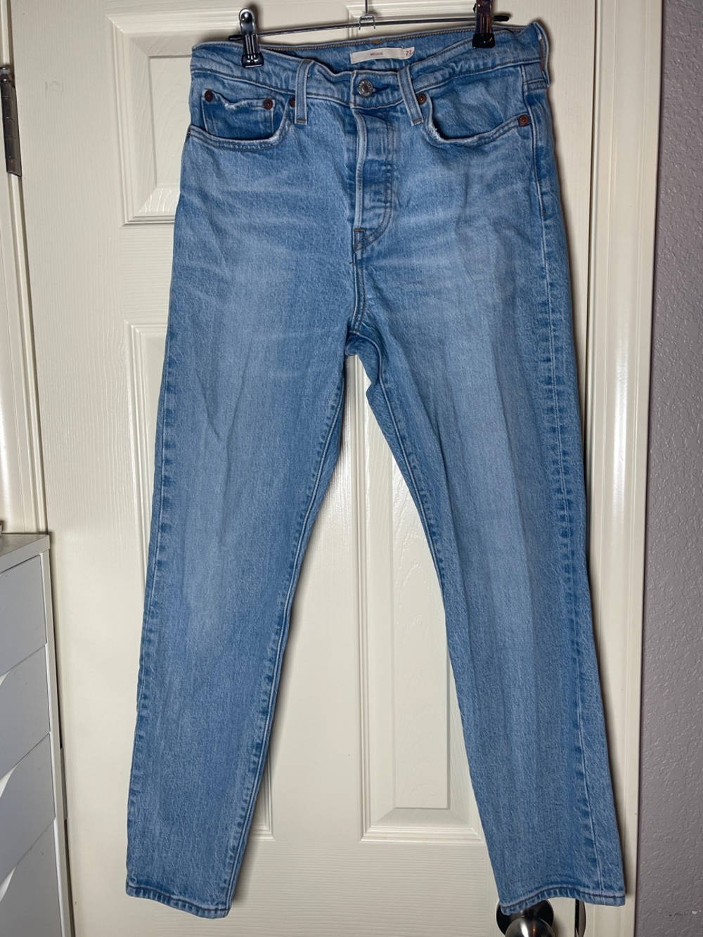 Levi's Light Wash Straight Leg Jeans - Classic Blue